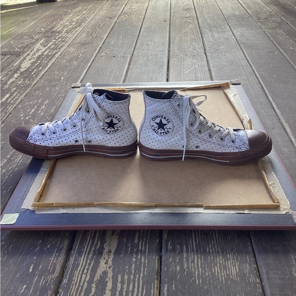 Converse white and brown casual high top dots and faux wood souls, size 5 - Picture 7 of 9